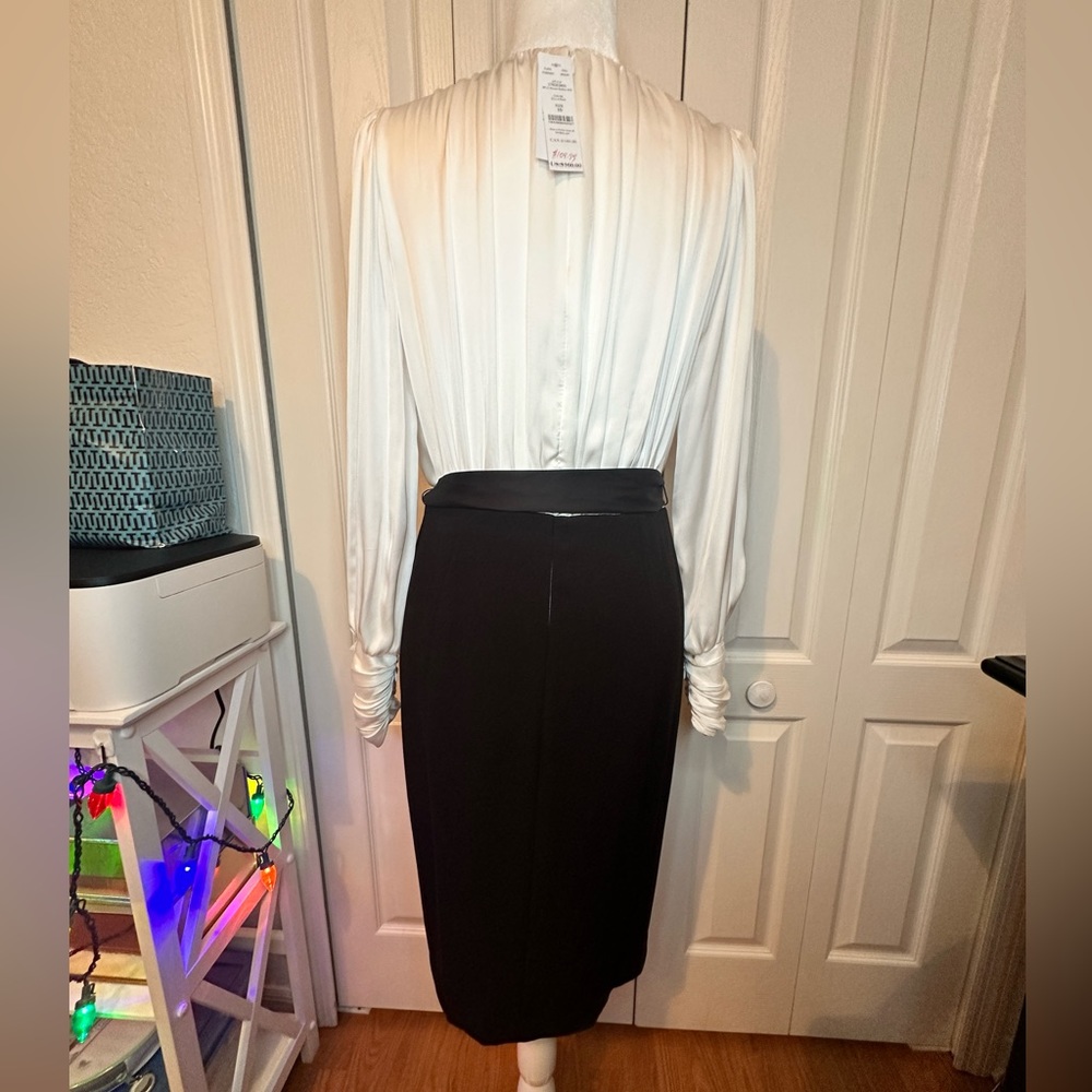 White House Black Market Body Perfecting Mixed-Media Sheath Dress (10) - Picture 8 of 12